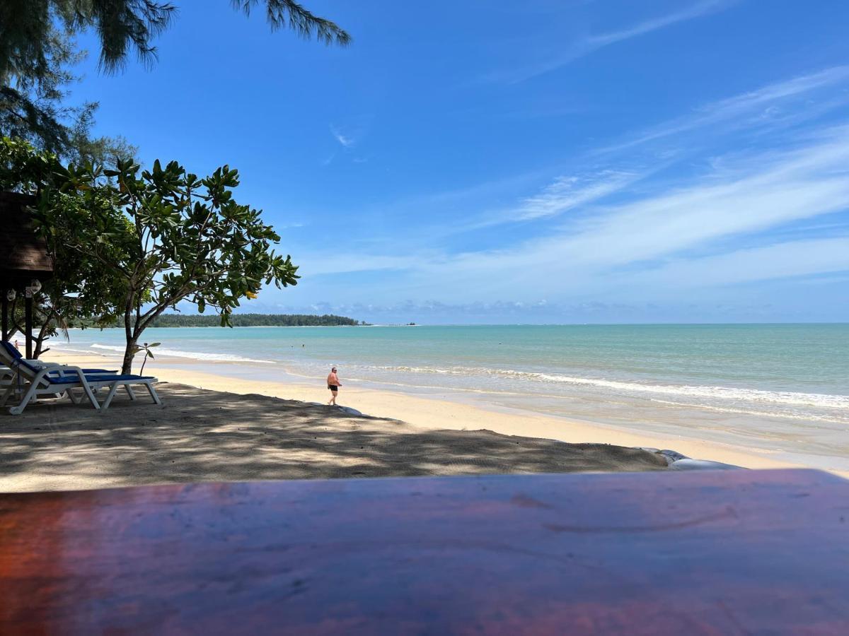 Ao Thong Beach Resort Bang Sak Eksteriør billede