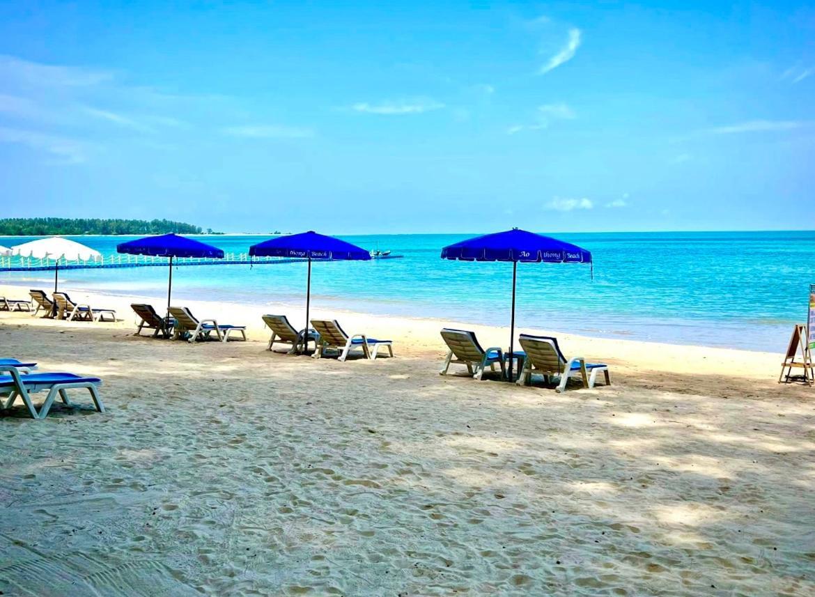 Ao Thong Beach Resort Bang Sak Eksteriør billede