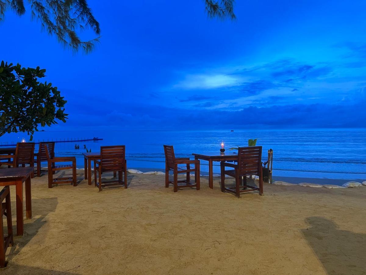 Ao Thong Beach Resort Bang Sak Eksteriør billede